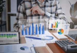 what is social media roi, how to measure social media roi, roi of social media marketing, measuring social media roi, social media roi calculator, social media roi formula, social media marketing, return on investment, social media strategy, how to social media, social media tips, social media roi, measuring roi, roi,